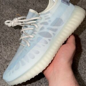 Yeezy 350 Mono ice size 9 brand new